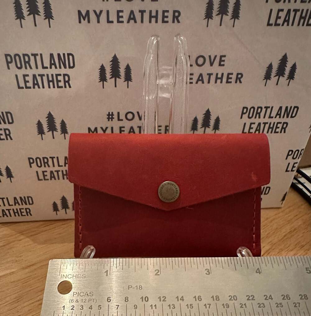 Portland Leather Goods Mini Envelope Wallet in Phoenix Leather Card Holder - Picture 3 of 5